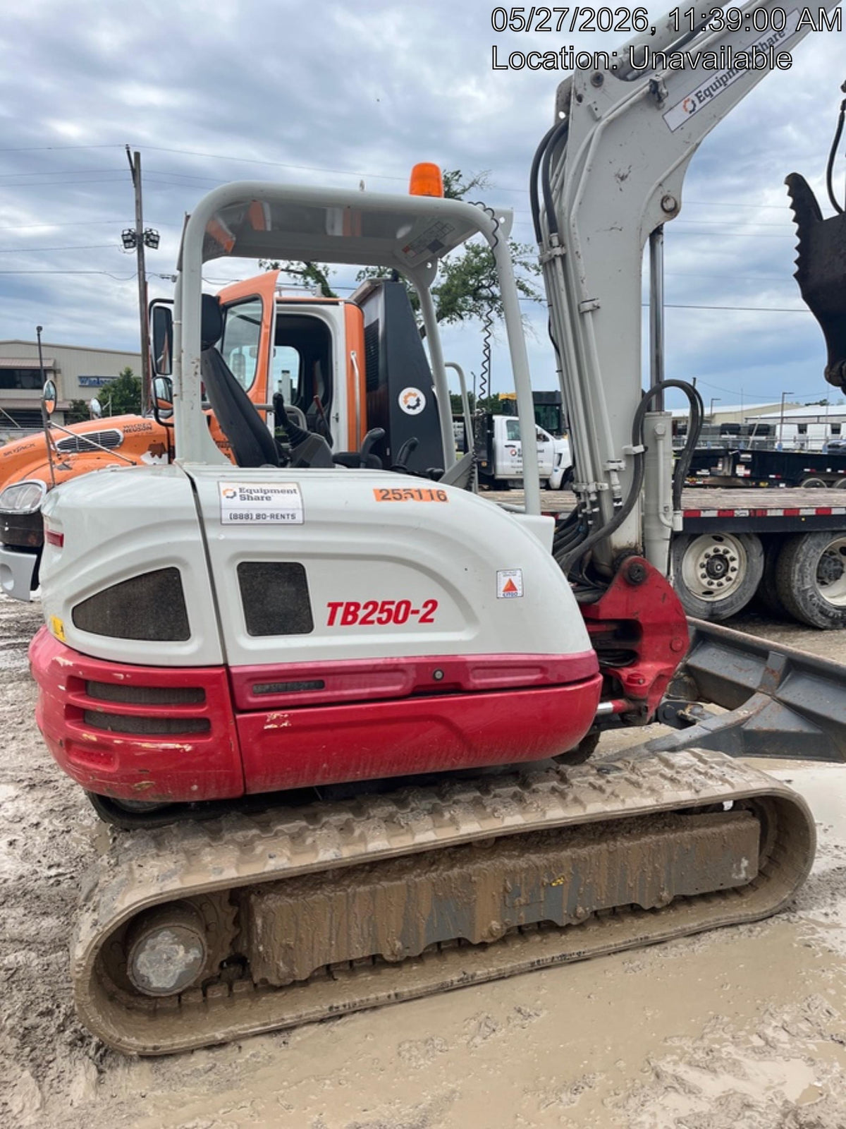 2021 TAKEUCHI TB250-2