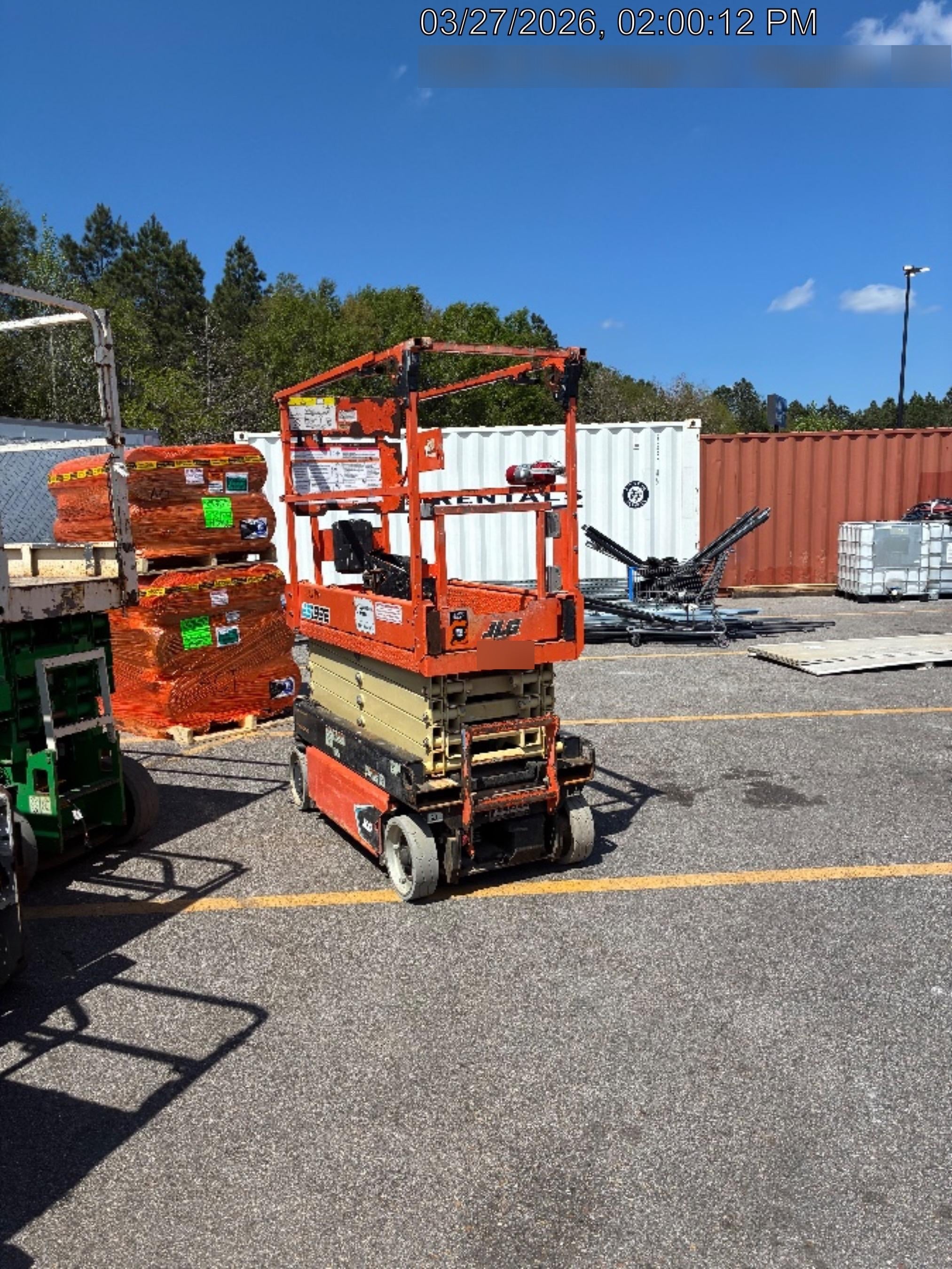 2021 JLG ES1932