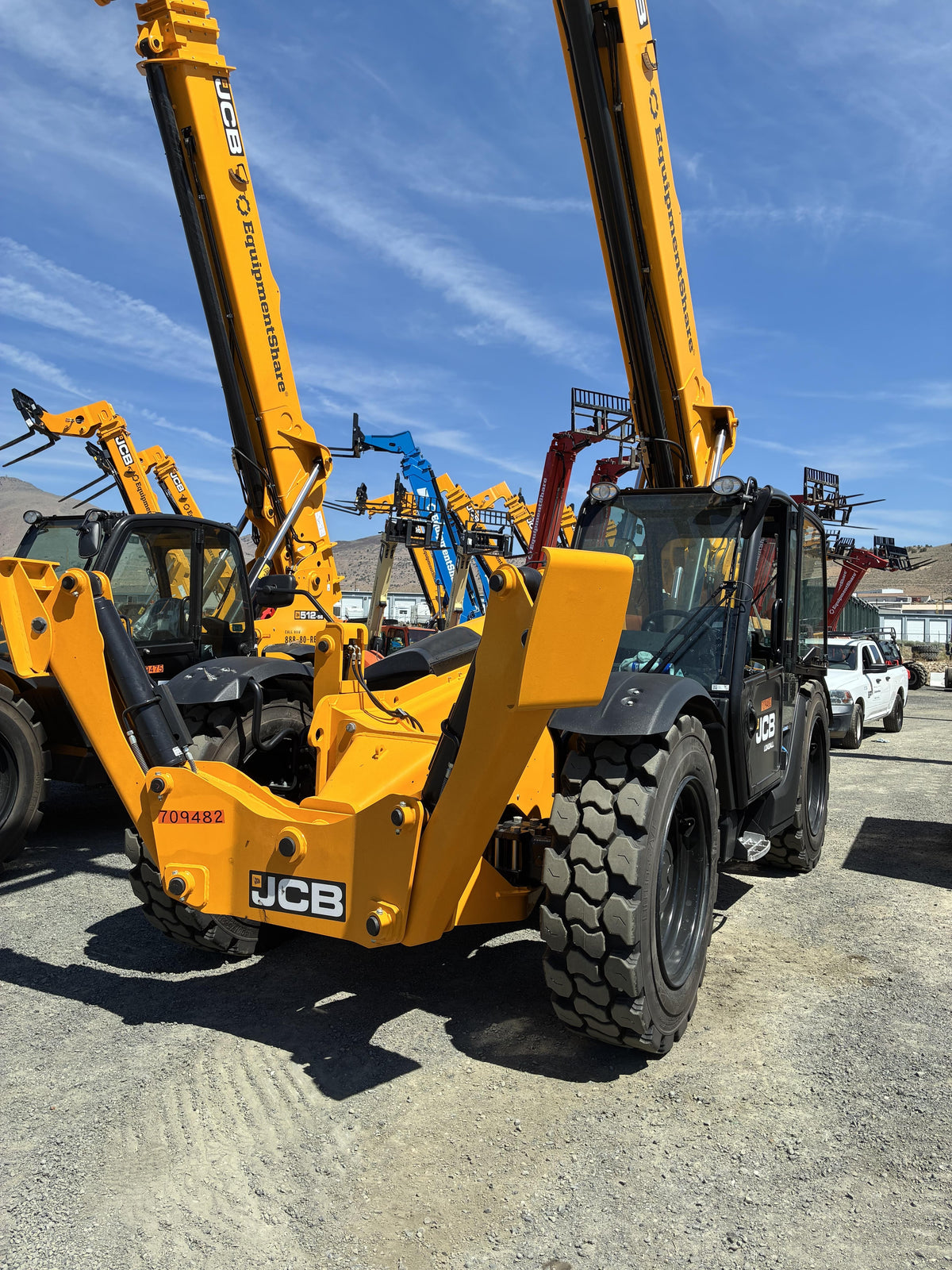 2026 JCB 512-56