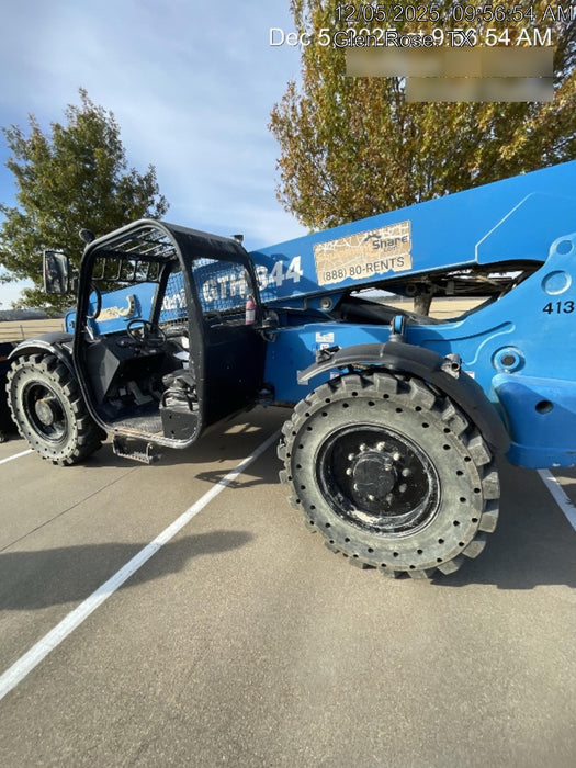 2017 Genie GTH-844 Genie GTH844 Telehandler, 60" Carriage, Solid Tires