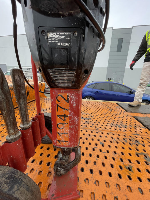 2020 HILTI TE 3000-AVR