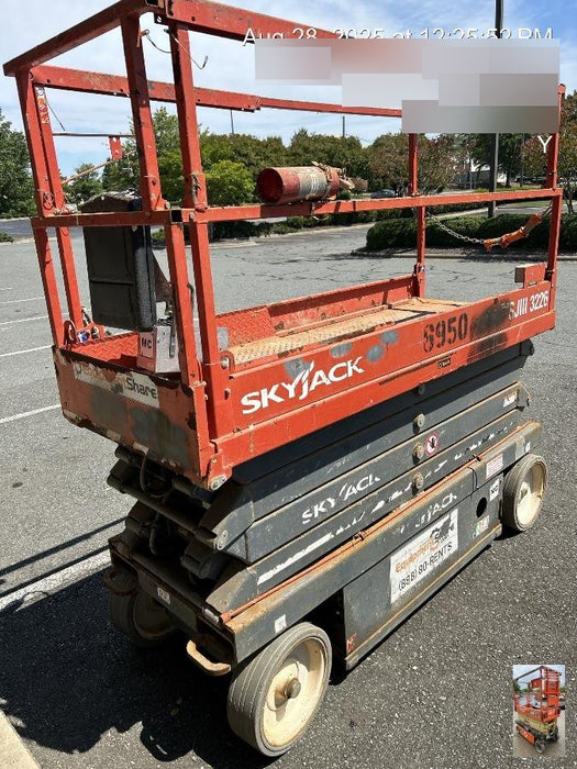 2018 Skyjack SJIII-3226 Skyjack SJIII3226 Scissor Lift w/Trojan Batteries