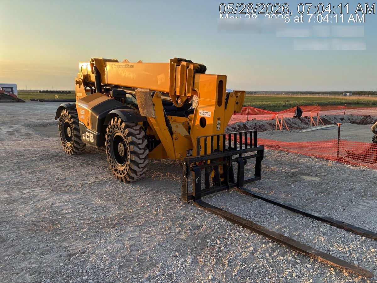 2023 JCB 510-56