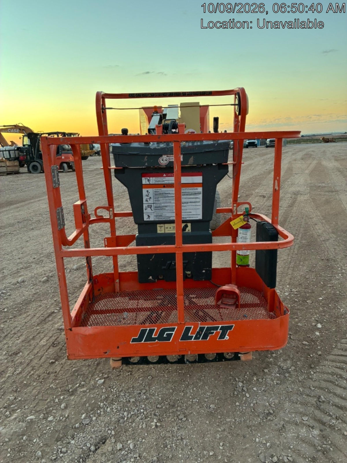 2020 JLG E300AJP