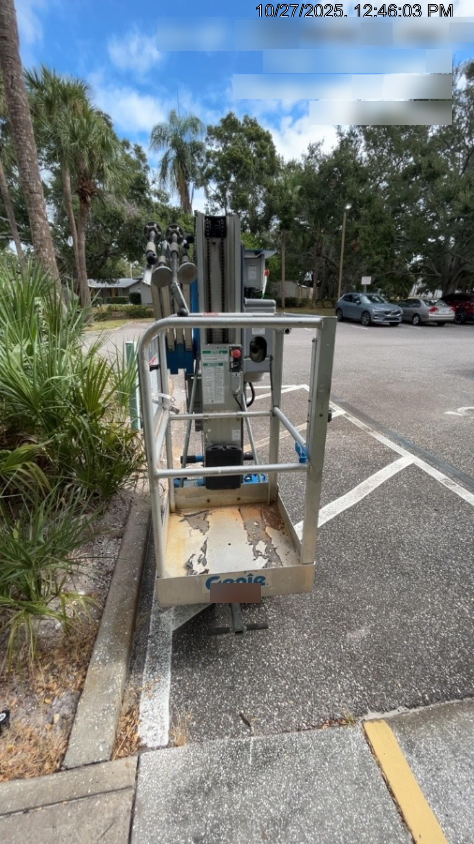 2019 GENIE AWP-30S