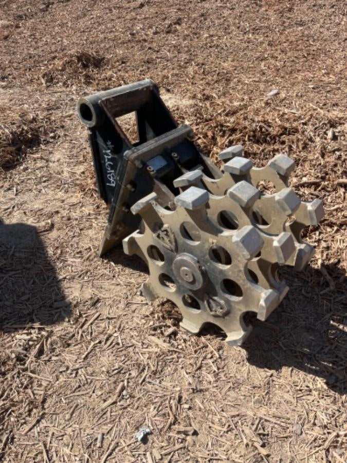 2021 PALADIN 24" Compaction Wheel