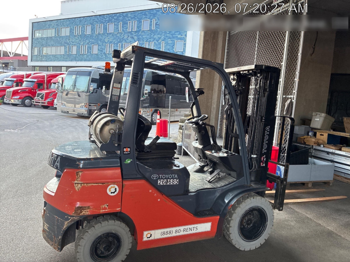 2022 TOYOTA 50-8FGU25