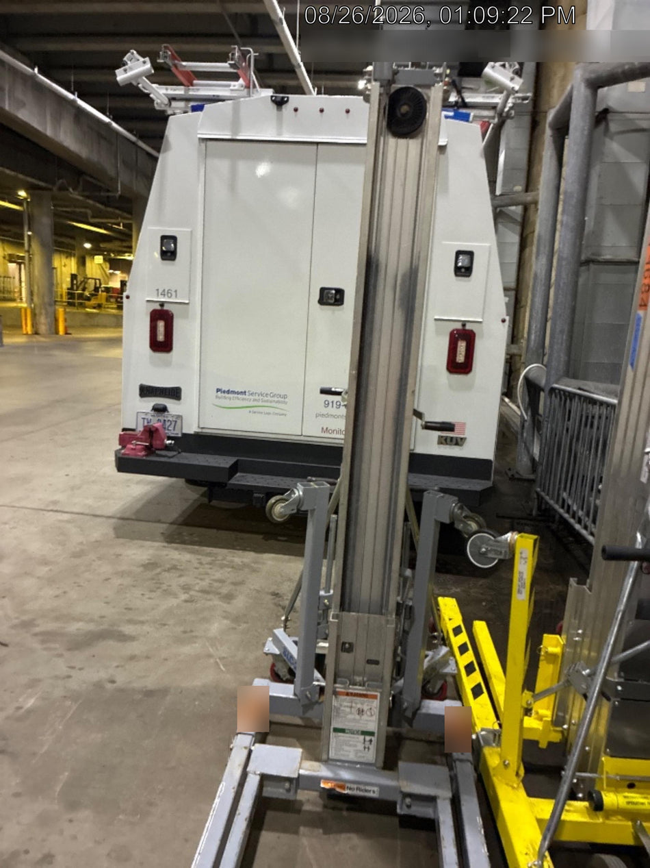 2020 GENIE SLC-24