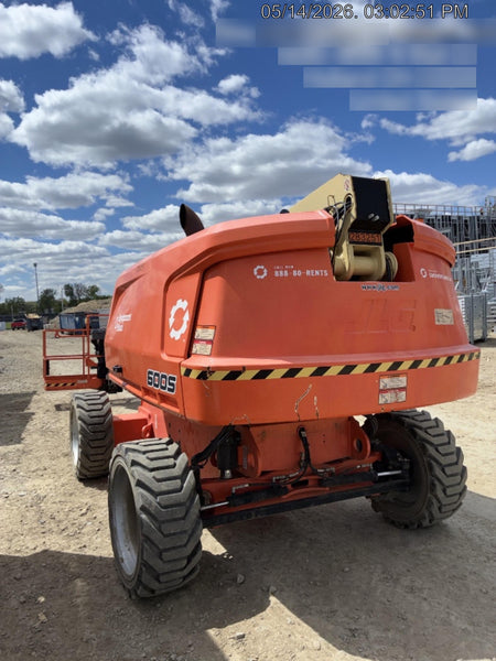 2022 JLG 600S