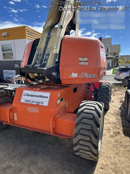2021 JLG 660SJ