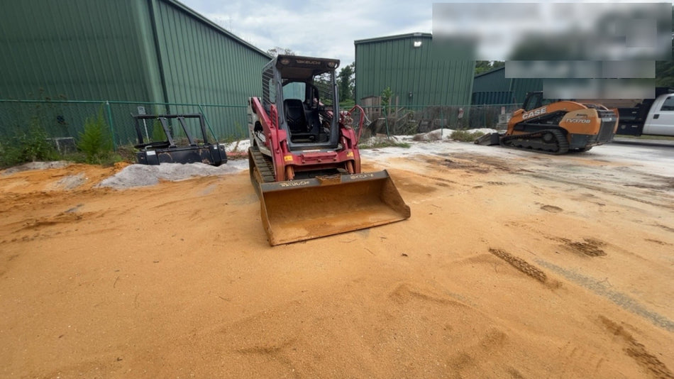 2022 TAKEUCHI TL8R2-R