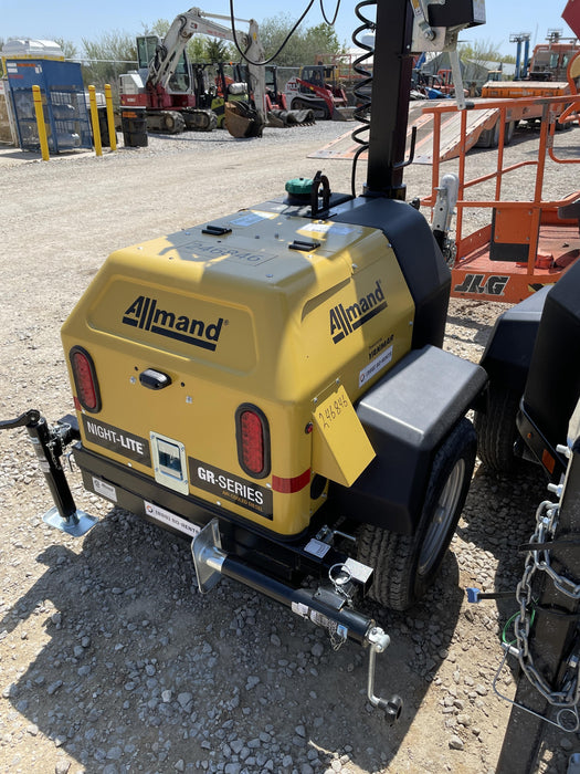 2022 Allmand NLV3GR (4) LED Light Fixture 350W, 23' Vertical Mast, 3kW Prime, Towable, ES Decals, T3