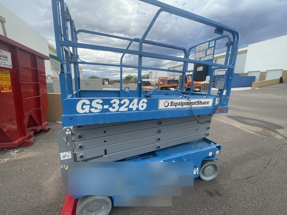 2021 GENIE GS-3246