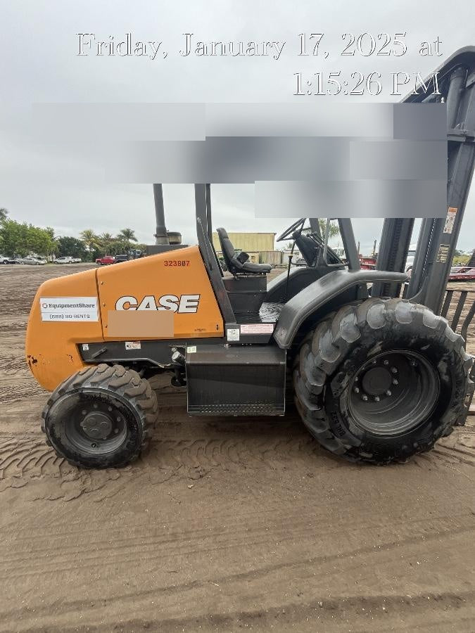 2023 CASE 588H