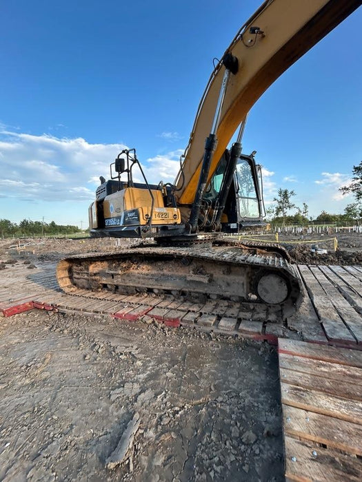 Sany SY265C SY265 Tier 4 - Cab, 48" HD Bucket, 36" HD Bucket, 24" HD Bucket, Hydraulic Thumb, Hydraulic QC