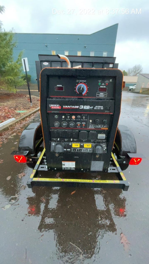 2021 Lincoln Electric Vantage 322 Vantage 322 Ready Pak 3 w/ Decals, ORANGE (includes trailer, cable rack, fender light kit) NO Telematics