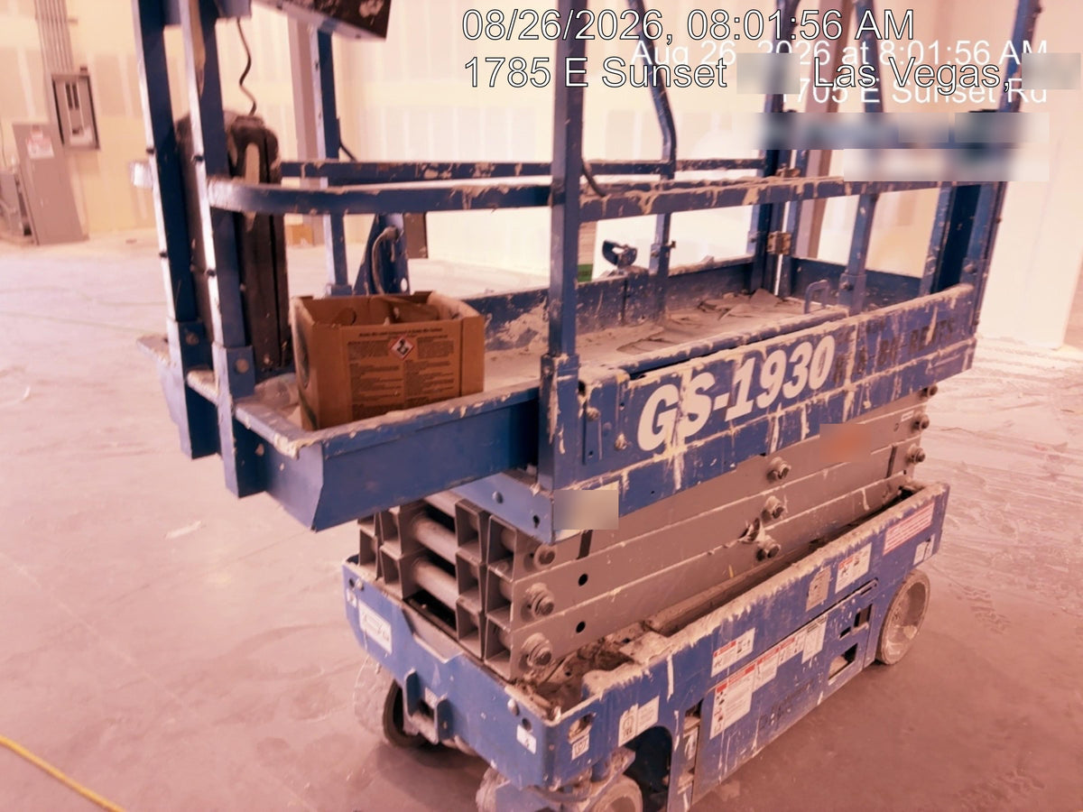 2019 Genie GS-1930 Half Height Swing Gate, 800W Inverter