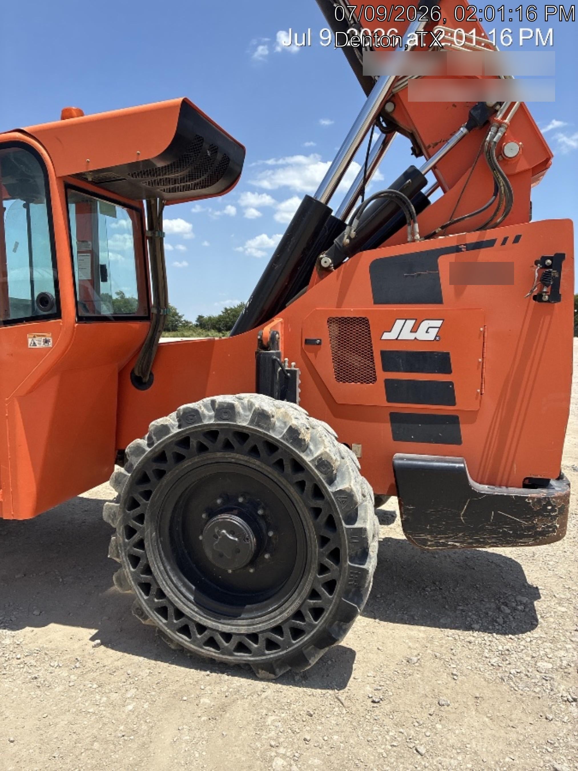 2019 SKYTRAK 10054
