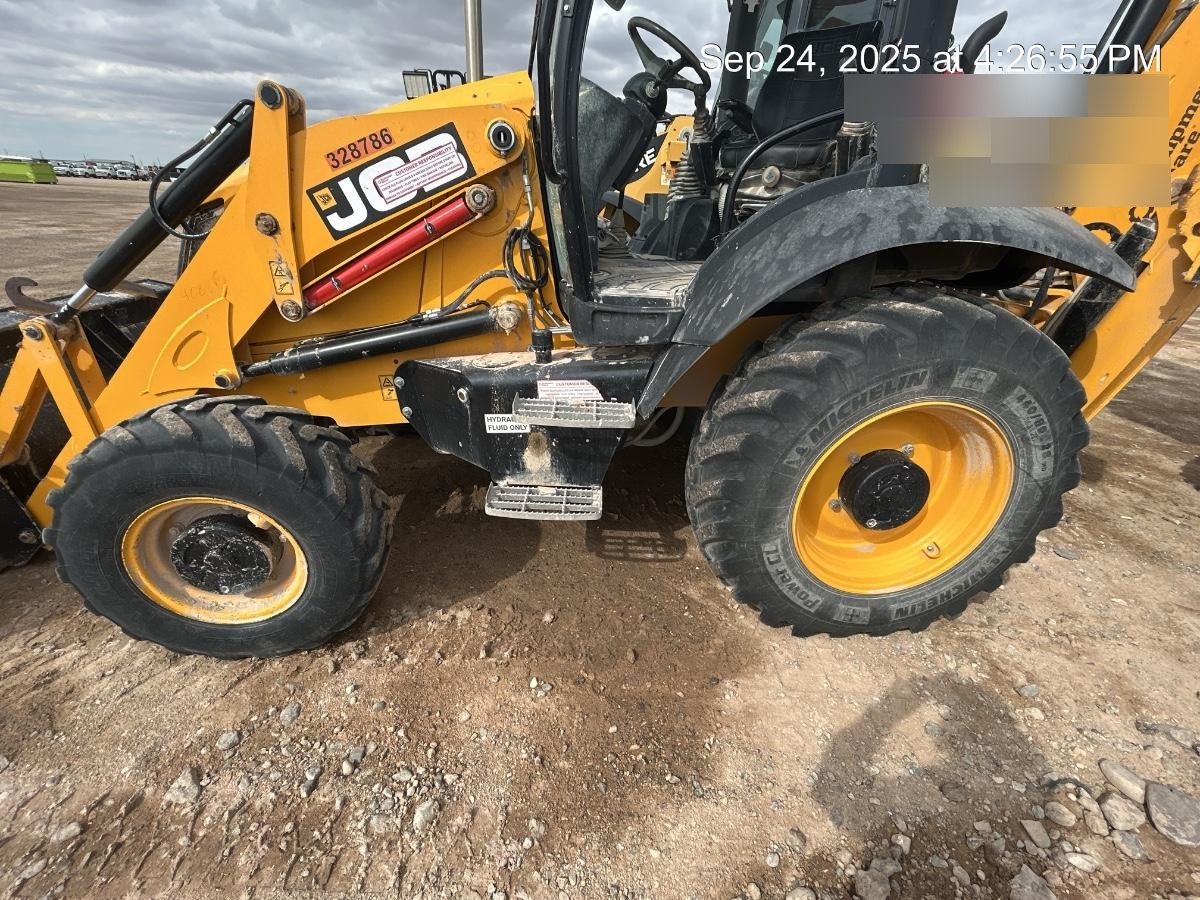 2023 JCB 3CX-14