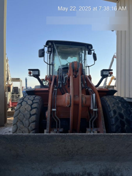 2022 HITACHI ZW180-6