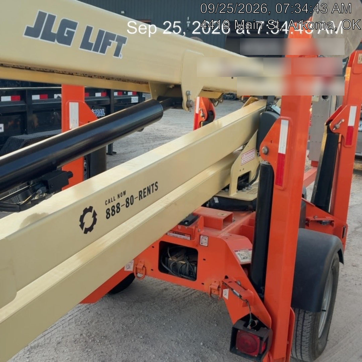 2023 JLG T500J