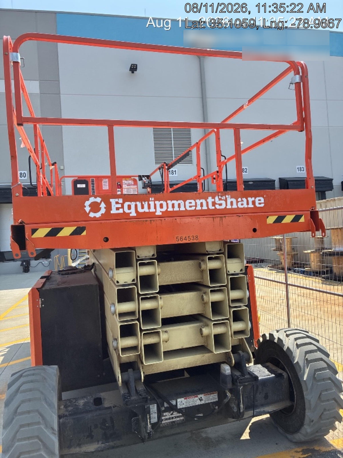2025 JLG RT4394