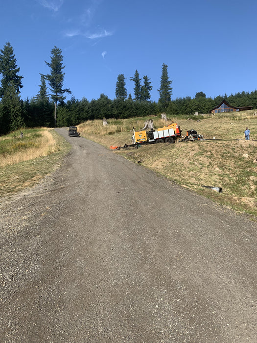 2022 VAC-TRON LP573XDT