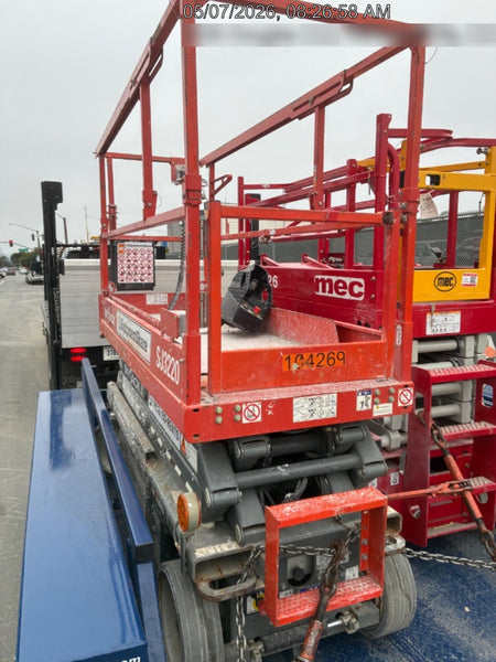 2020 Skyjack SJIII-3220 Solid NM Tires, Half height spring hinged entry gate, Dual Beacons, 6' Powered Extension Deck