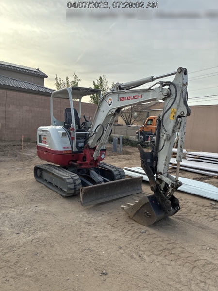 2020 TAKEUCHI TB235-2R