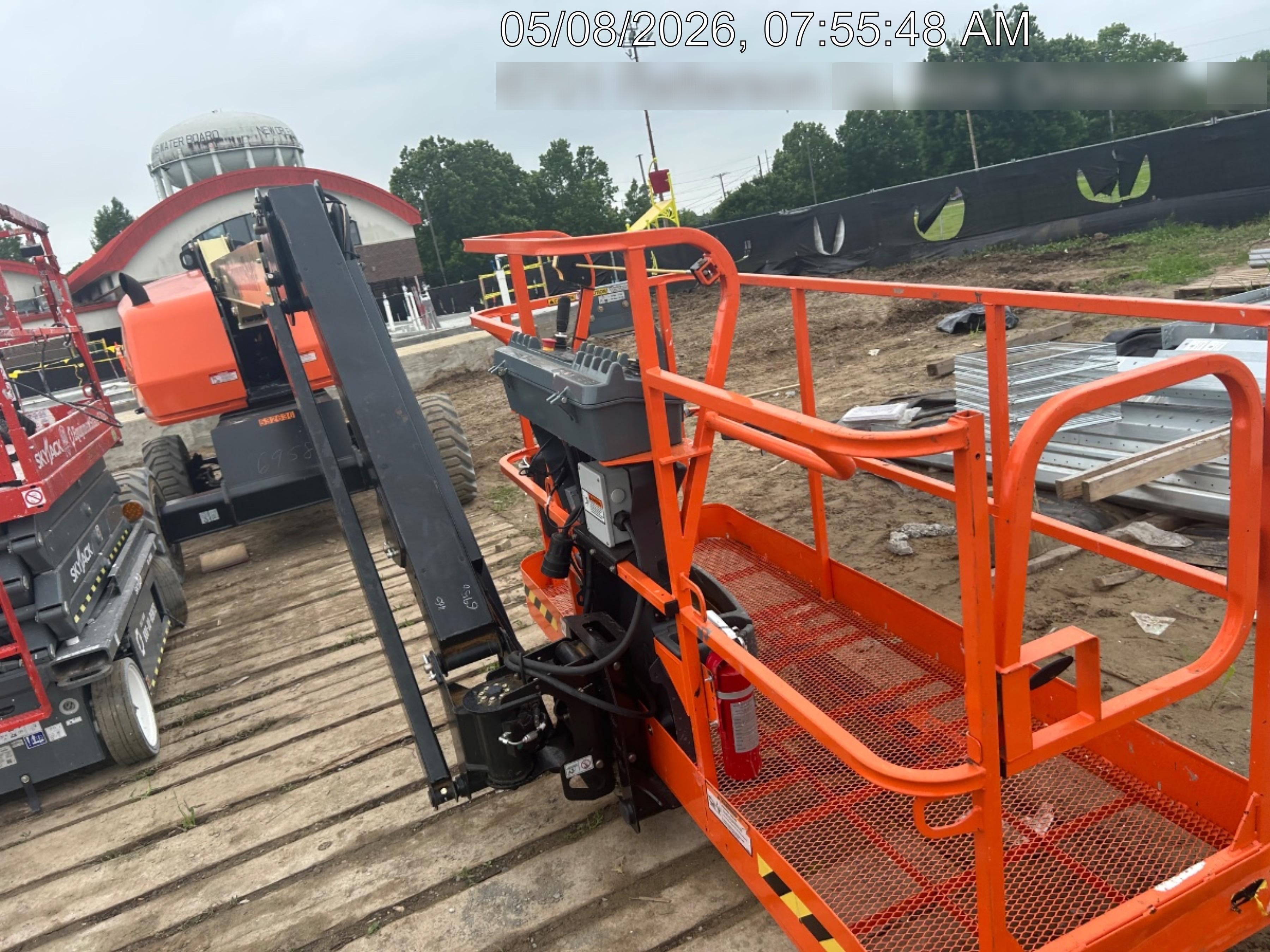 2025 JLG 460SJ