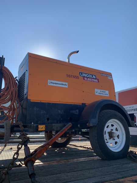2021 Lincoln Electric Vantage 322 Vantage 322 Ready Pak 3 w/ Decals, ORANGE (includes trailer, cable rack, fender light kit) NO Telematics