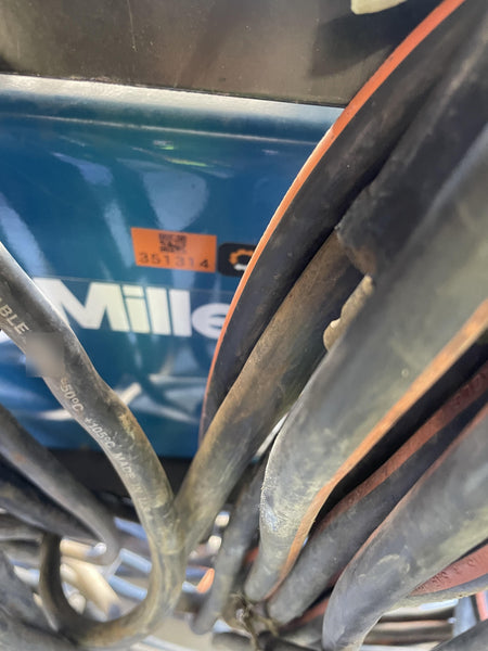 2023 MILLER ELECTRIC XR-AlumaFeed
