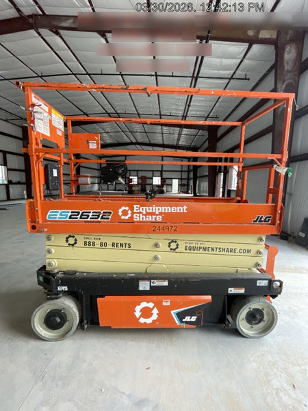 2022 JLG ES2632
