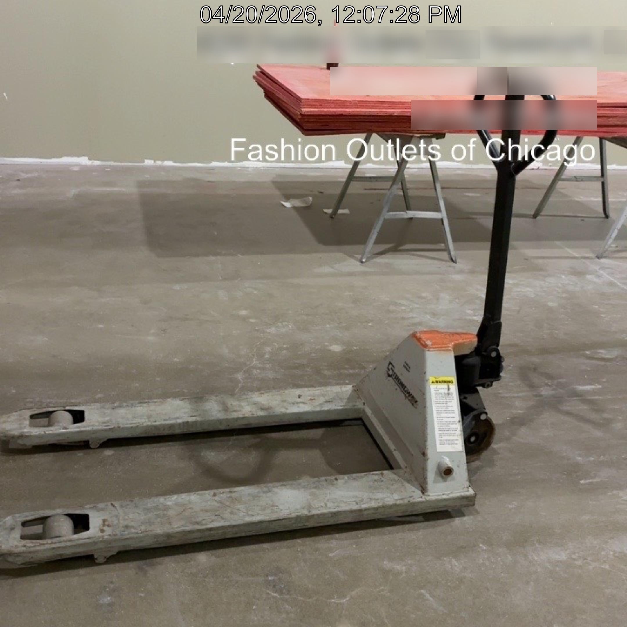 2023 STRONGWAY 4400 lb Pallet Jack