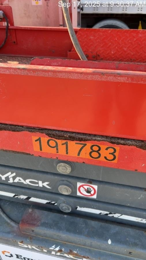 2021 SKYJACK SJ3219