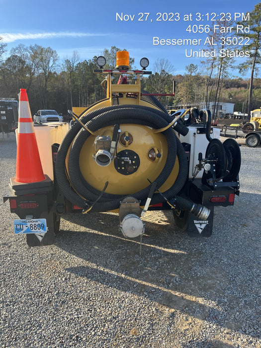 2023 Vac-Tron LP573XDT T4 Koehler Diesel Engine, 500 Gallon Debris Tank, x2 100 Gallon Water Tanks