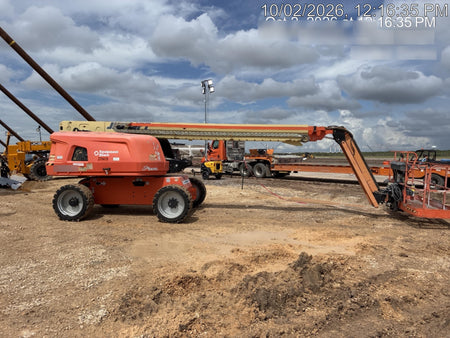 2022 JLG 660SJ