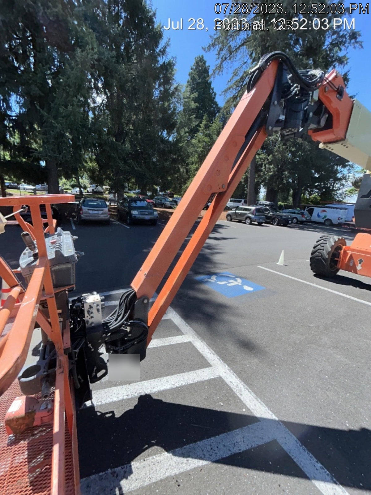 2020 JLG 1250AJP
