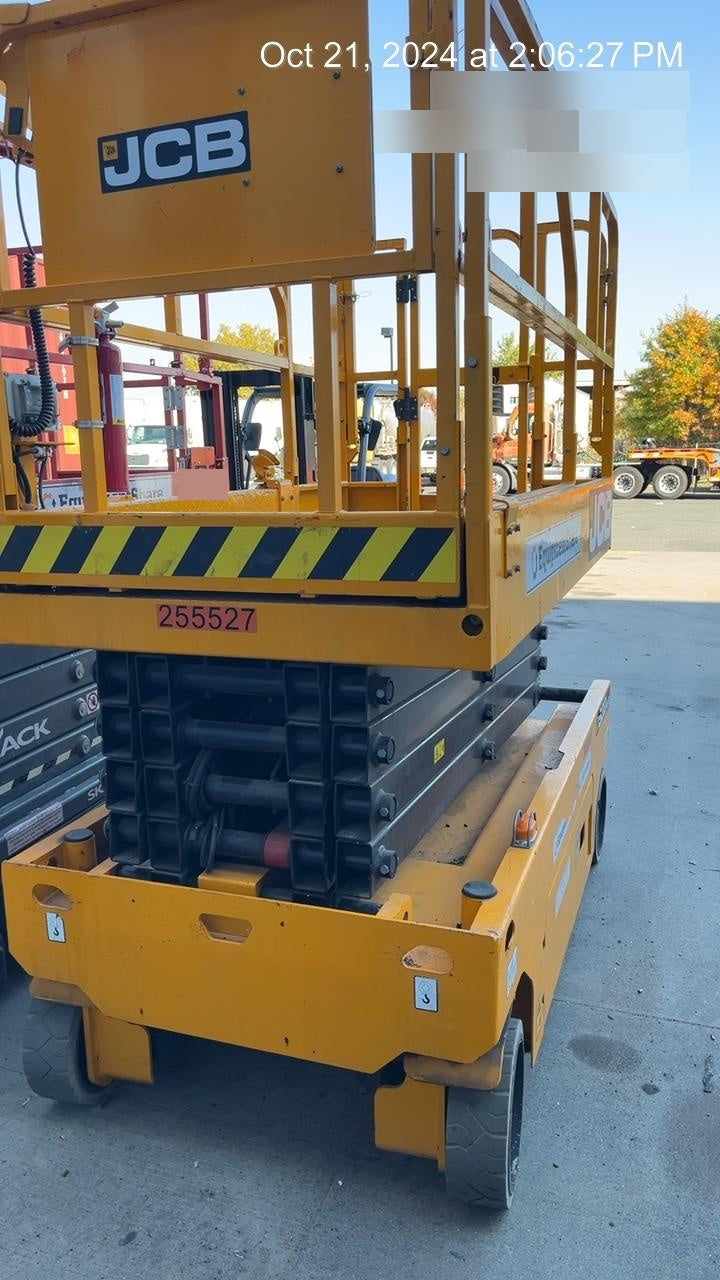 2022 JCB S3246E