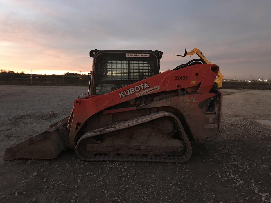 2019 Kubota SVL95-2SC Cab/Heat/Air, Standard Tracks, Standard Flow, Hydraulic QC 80" HD w/ Smooth Cutting Edge