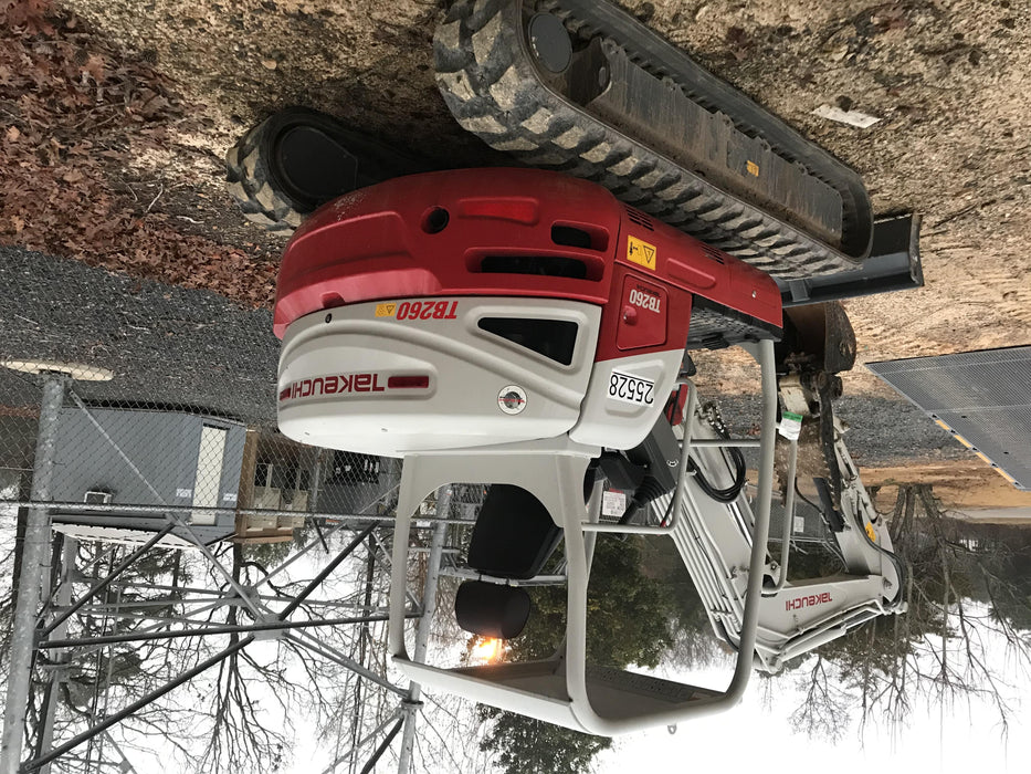 2019 TAKEUCHI TB260