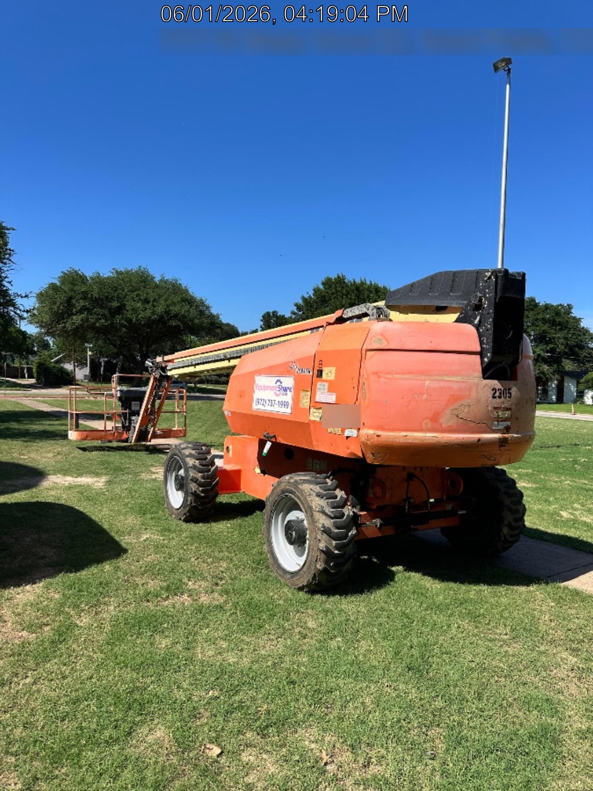 2016 JLG 660SJ
