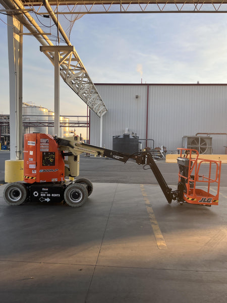 2024 JLG E300AJP