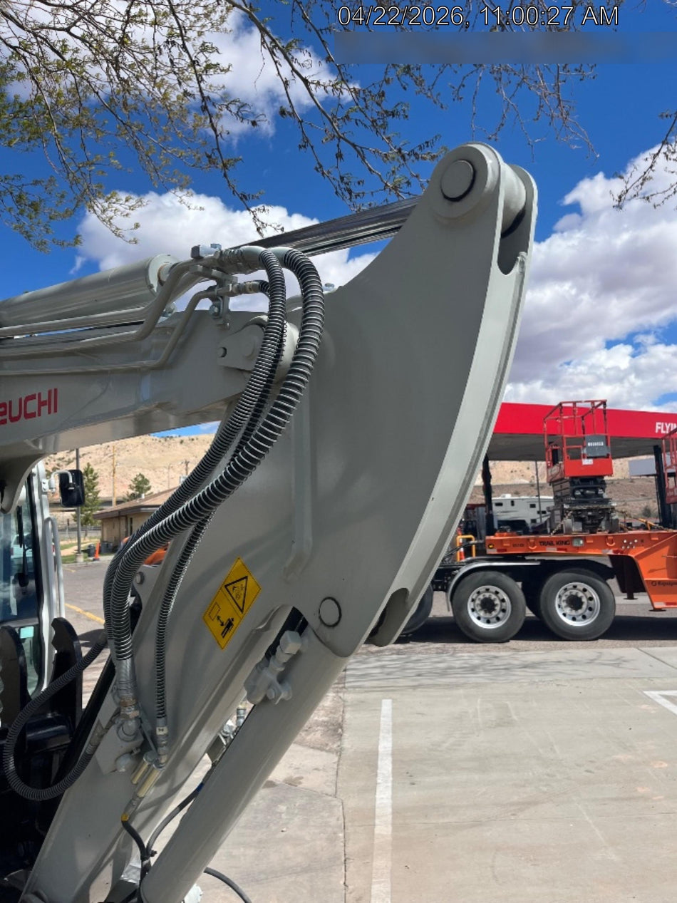 2024 TAKEUCHI TB260-CR