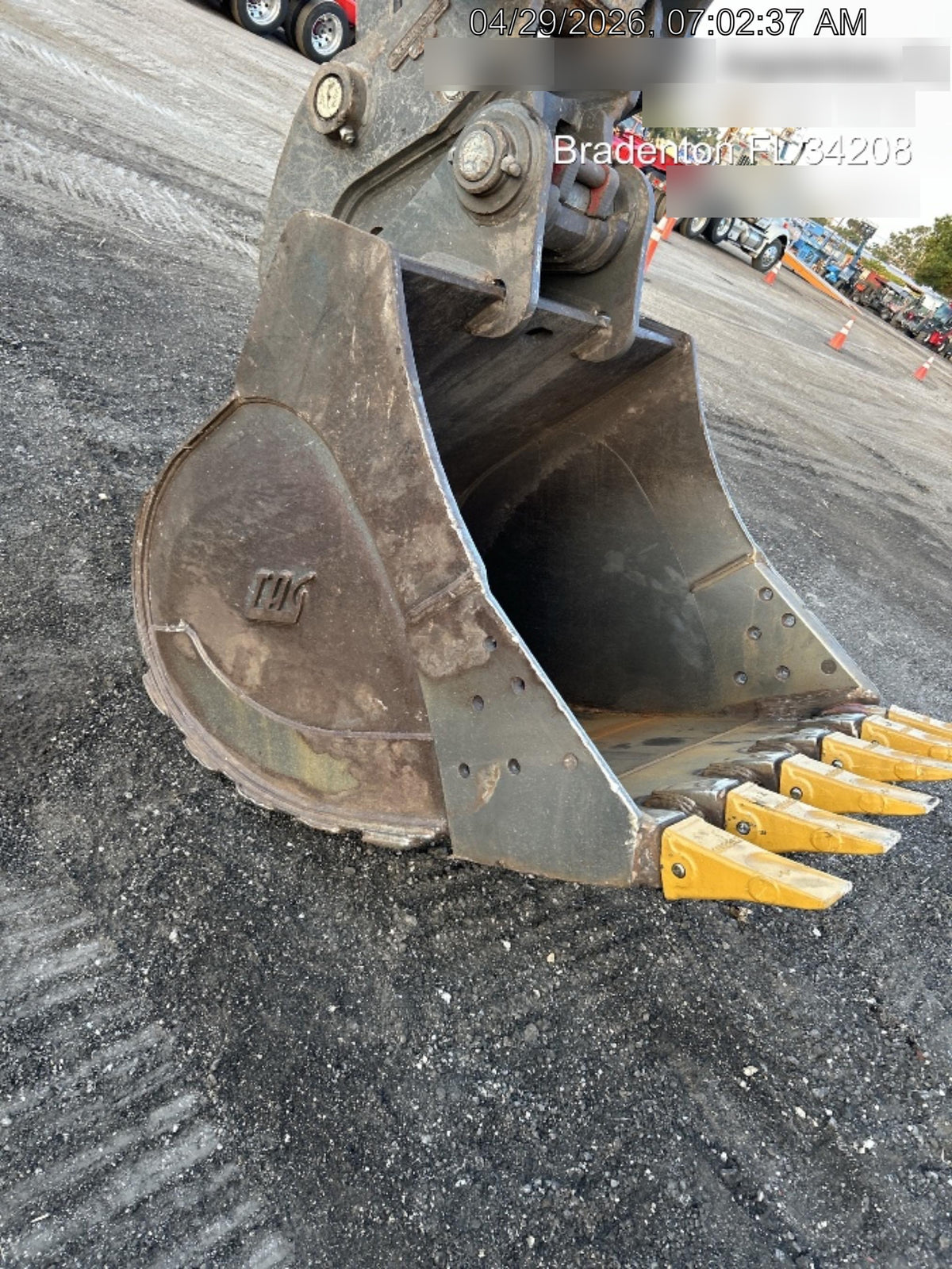 2024 CASE CX260E