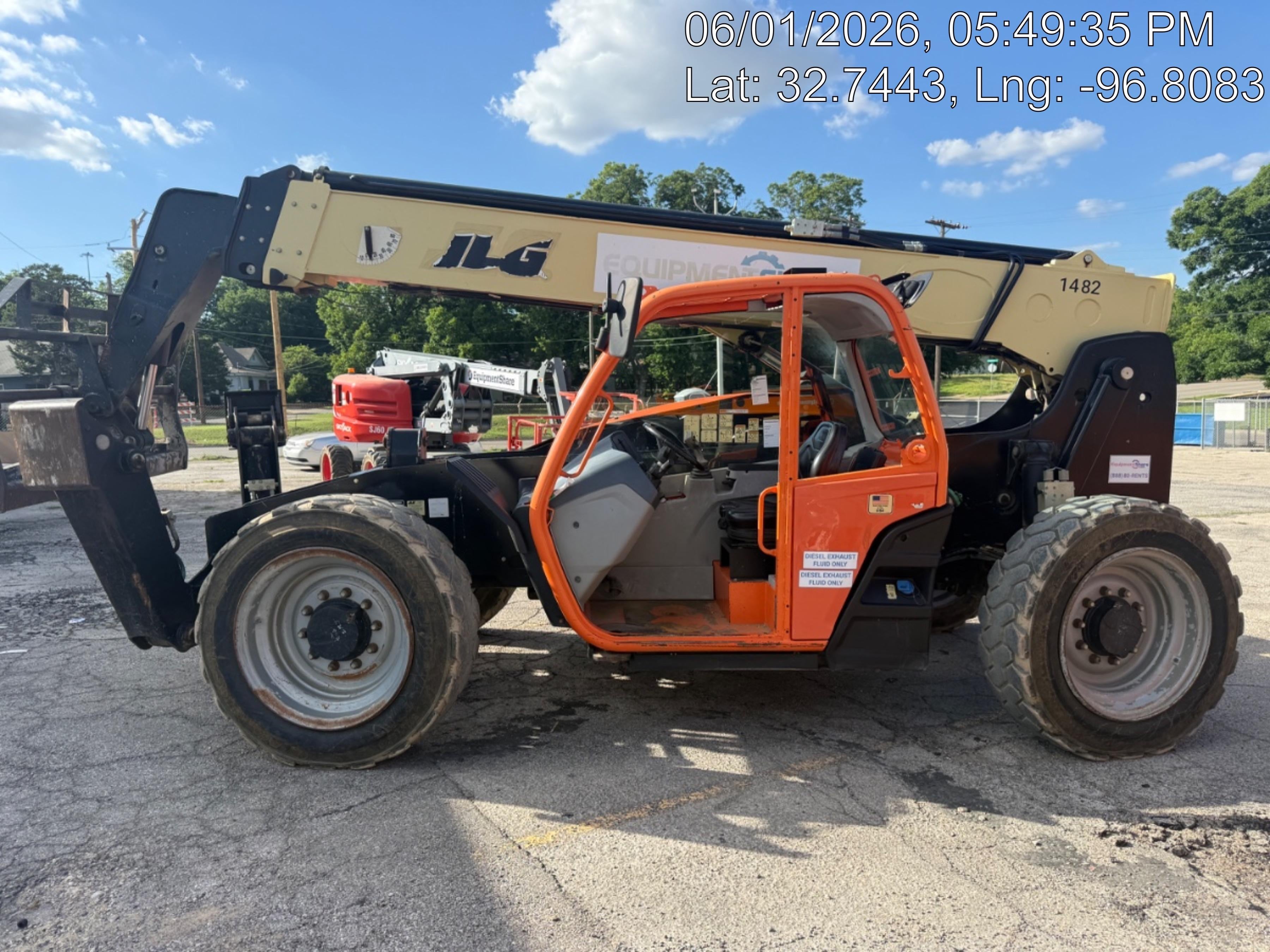2015 JLG 642