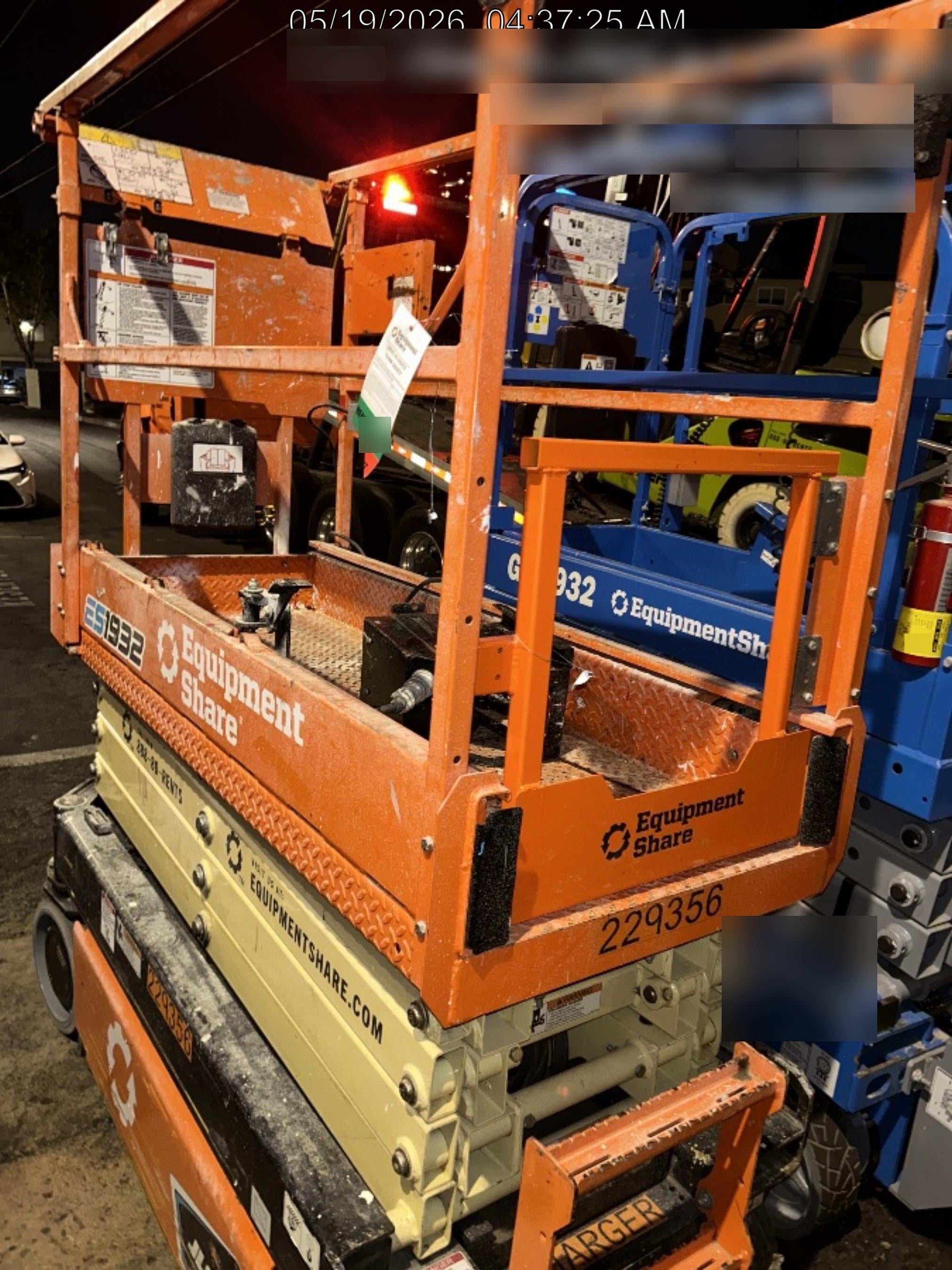 2022 JLG ES1932