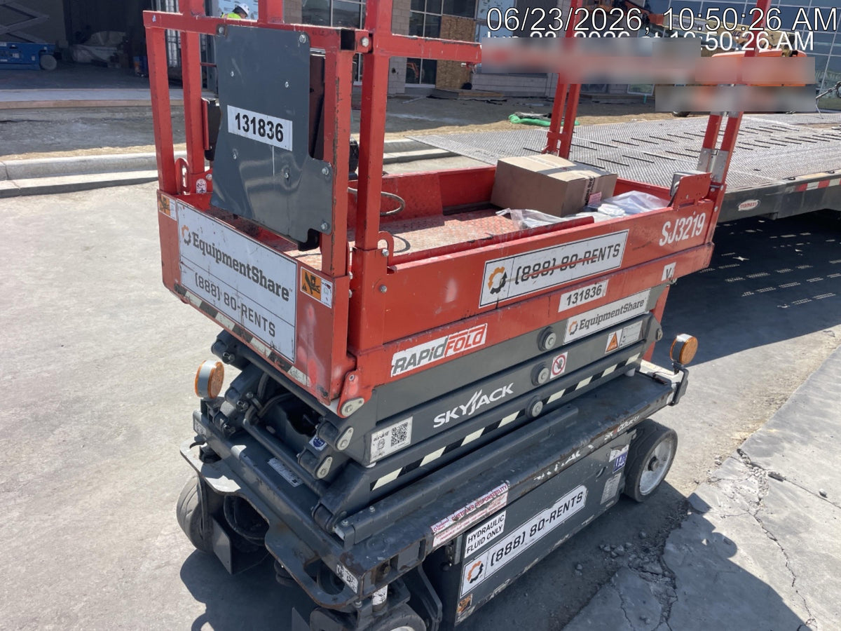 2021 SKYJACK SJ3219