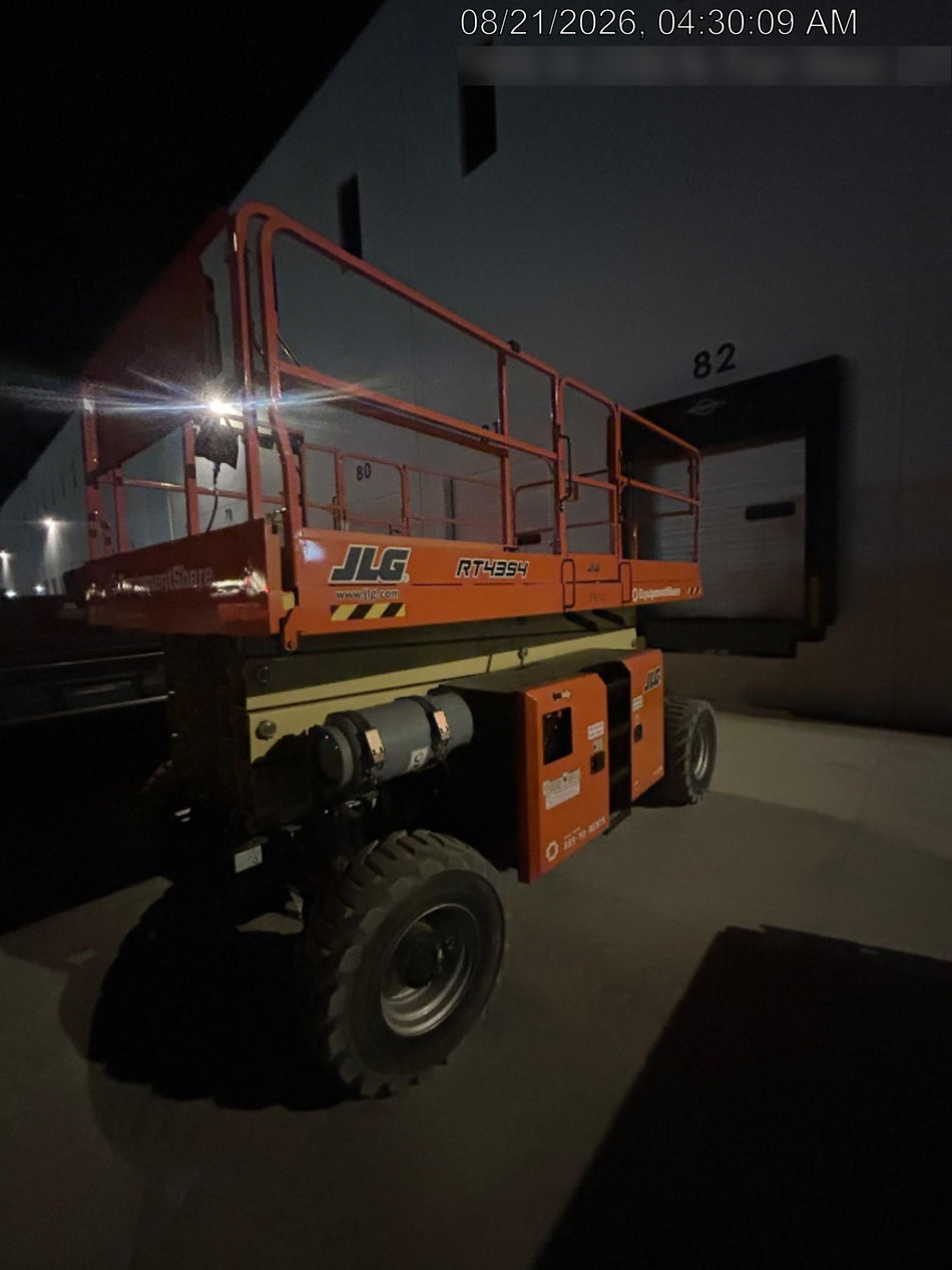 2023 JLG RT4394