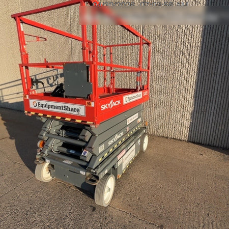 2021 SKYJACK SJ4732